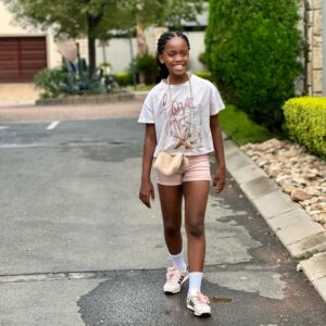 Kelly Khumalo Instagram - Damn!…. Where did the time go…..My beautiful La chocolate 🍫 ❤️ Mamas Buzz Bee 🐝
