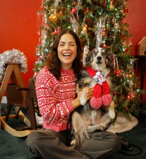 Kelly Thiebaud Instagram - It’s that time of year again! Our annual Christmas photo. The Christmas photo you didn’t know you needed, but you obviously do! Whiskey is such a sport and thank goodness we got a few smiling shots! Happy holidays, everyone. It’s the most wonderful time of the year. Love to all. Xo
