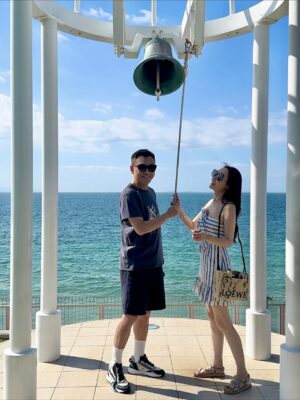 Kenix Kwok Ho-Ying Instagram - 這麼好的天氣，絕對要跟陽光玩遊戲！☀️☀️☀️
#osaka 
#awajiisland 
#幸福pancake