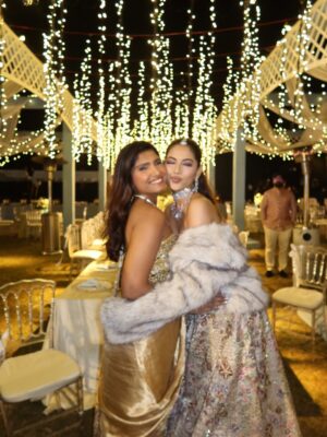Khushi Hegde Instagram - no words I have would suffice for this dayšŖ¬
Outfit: @aisharaoofficial
Jewelry: @amarisjewelsofficial
Makeup & Hair: @shradhaluthra