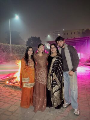 Khushi Punjaban Instagram - Happy Lohri everyone
Suit :- @girls_stylish_wears_
Jewellery:- @crystaljewelshub_ #vkcouple04
