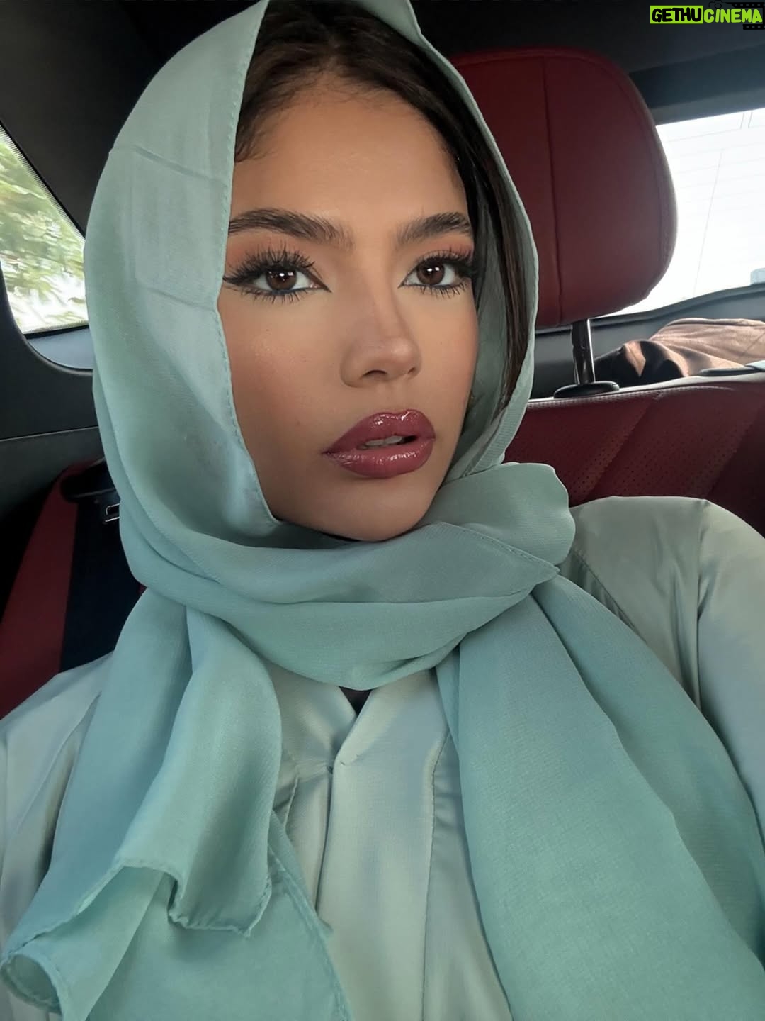Kiara Laos - 8.8K Likes - marhaba 𓂃 ོ☼𓂃