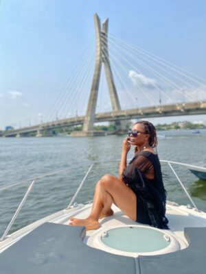 Kiki Omeili Instagram - How I spent New Year’s Day. 
Welcome 2026 and Happy New Year to everyone who made it here ❤️❤️🥰🥰🥰

#NewYearsDay
#HappyNewYear
#2026
#BestYearYet