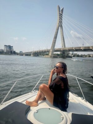 Kiki Omeili Instagram - How I spent New Year’s Day. 
Welcome 2026 and Happy New Year to everyone who made it here ❤️❤️🥰🥰🥰

#NewYearsDay
#HappyNewYear
#2026
#BestYearYet