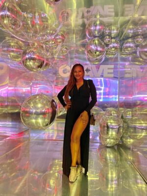 Kiki Omeili Instagram - #AboutTheOtherNight
Merry Christmas y’all!

#KikiOmeili
#DettyDecember