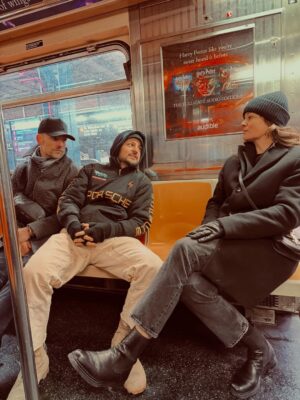 Kimberley Sustad Instagram - In it together 🚇🍕