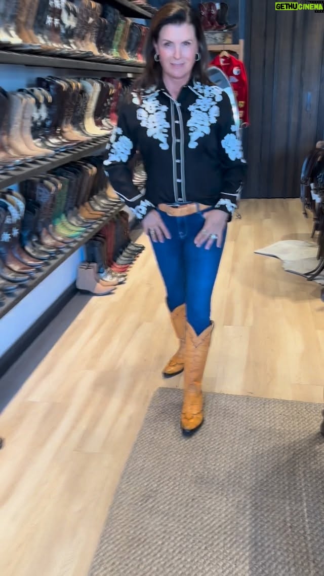 Kimberlin Brown - 5K Likes - Picked up my new #custom #boots today @bootstarusa on the #sunsetstrip in #LosAngeles  Made by @stallion_boots in #Texas Thank you @scotteybroussard for taking me on this incredible journey. Bless your family and may you rest in peace my friend. You’ll be with me every time I slip these beauties on.  And…thank you @bootstarusa for making my vision come to life!! LOVE my boots!! #cowboyboots #beautiful AND…yes, I bought the shirt!!!
