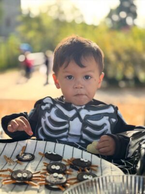 Kimberly Daugherty Instagram - Happy Halloween from the Daughertys 🎃