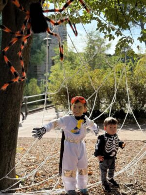 Kimberly Daugherty Instagram - Happy Halloween from the Daughertys 🎃