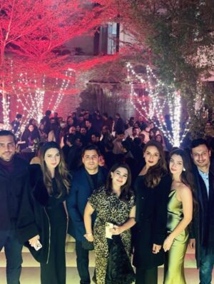 Kinza Razzak Instagram - Hello 🎊2026🎊
Happy New Year to all 
Grateful♥️. Blessed.♥️
