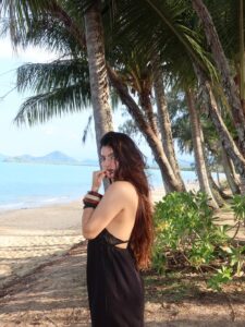 Actress Kirti Bhatia HD Photos and Wallpapers December 2025