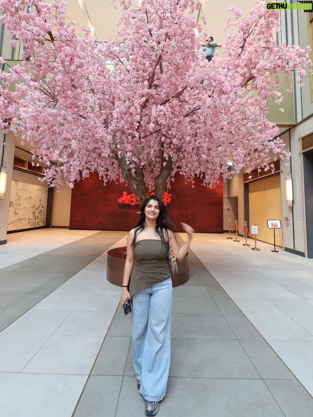 Kirti Rawat - 32.8K Likes - POV: you walked into a Pinterest save🩷