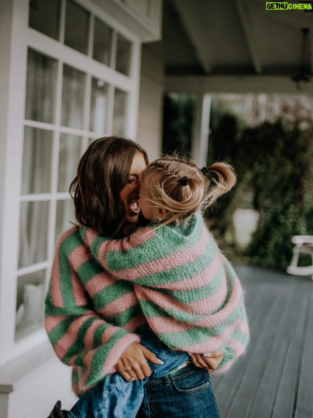Klaudia Halejcio - 51.6K Likes - Moja wersja mini, ale z dużo większym urokiem 🤩 #nel 

📷 @patrz_wspomnienie
