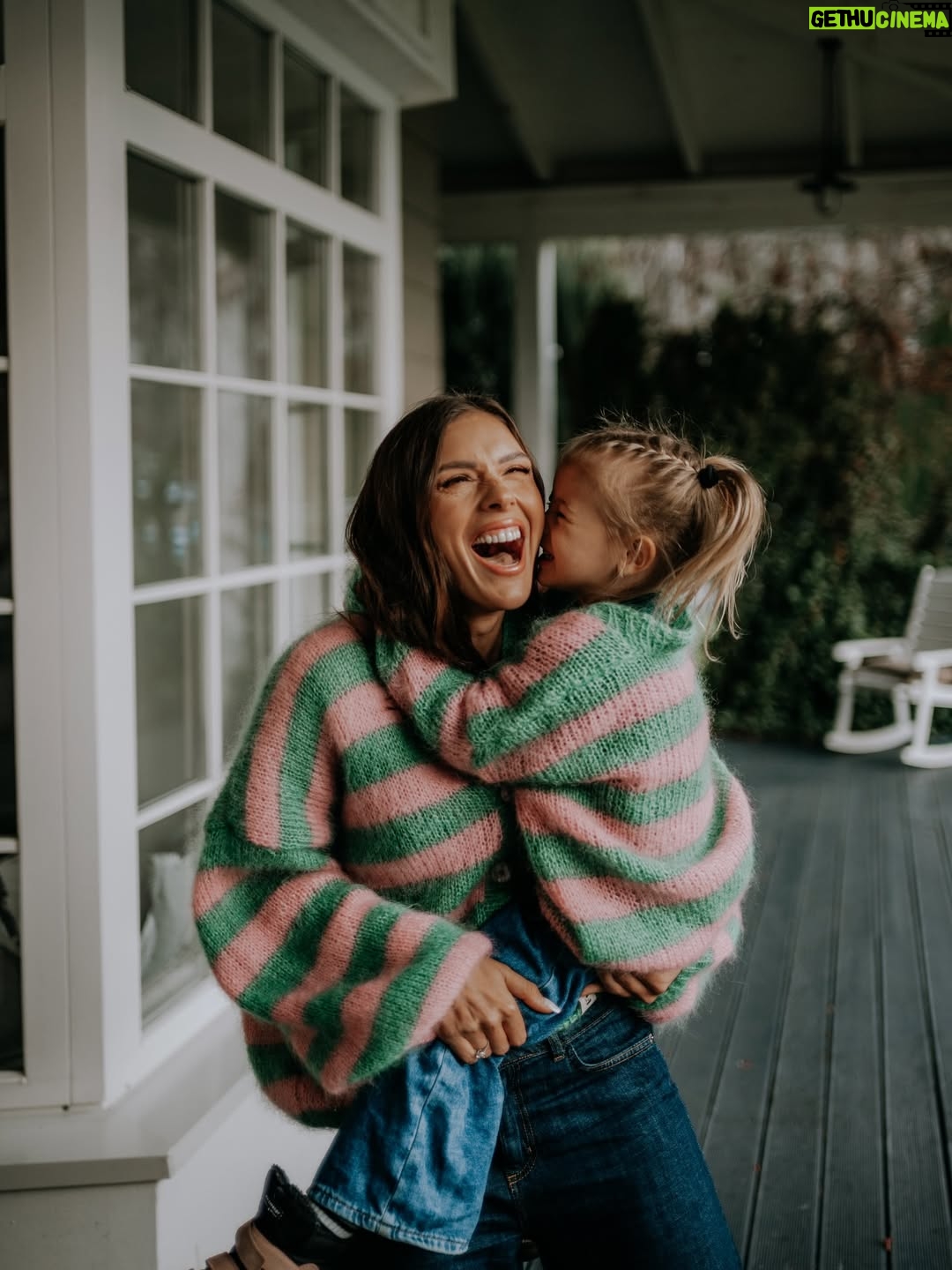 Klaudia Halejcio - 51.6K Likes - Moja wersja mini, ale z dużo większym urokiem 🤩 #nel 

📷 @patrz_wspomnienie