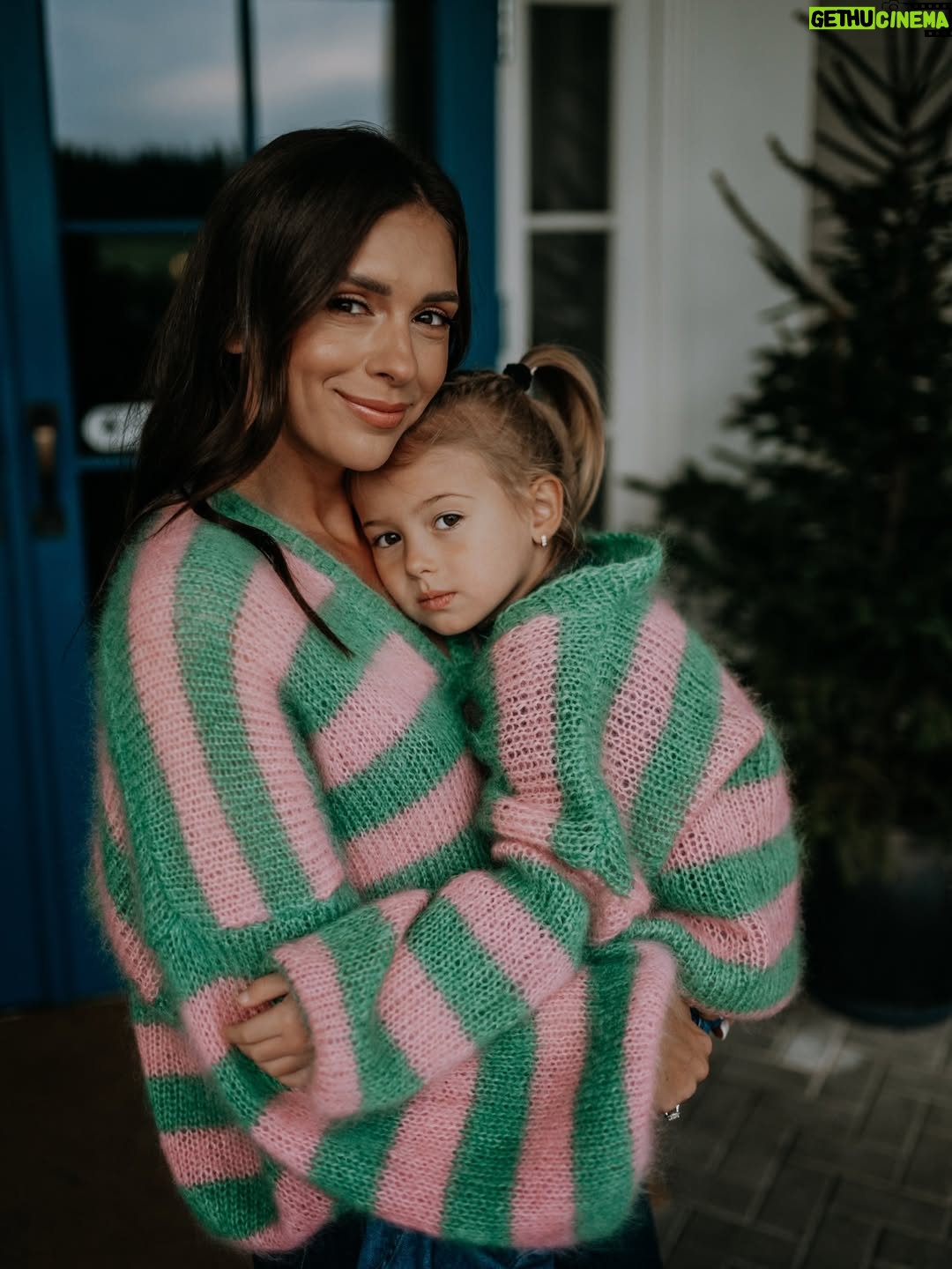 Klaudia Halejcio - 51.6K Likes - Moja wersja mini, ale z dużo większym urokiem 🤩 #nel 

📷 @patrz_wspomnienie