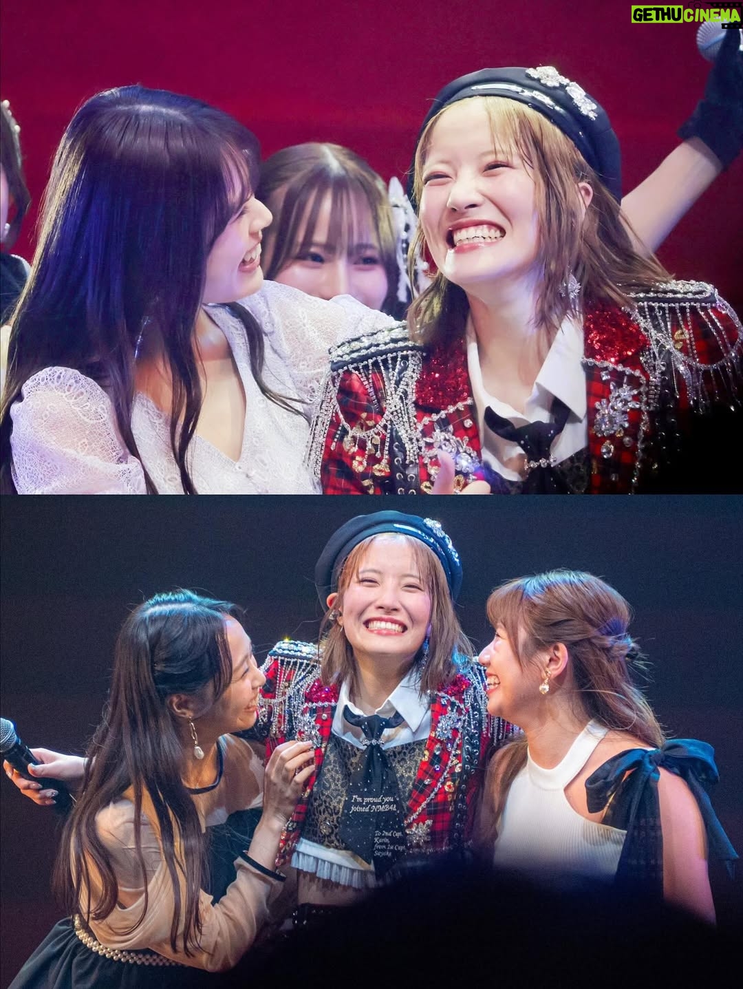 Kojima Karin - 12.4K Likes - #小嶋花梨卒業コンサート 💌𓂃◌𓈒𓐍
⁡
⁡
 "大好きなNMB48へ"
そんな気持ちを込めて最後に私が出来る全てを
詰め込みました!! 
間違いなくこの9年半の活動の中で
1番楽しくて幸せな時間でした。
⁡
ありがとうございました🫧
⁡
⁡
⁡
1曲目から真っ赤な景色が広がっていて、初っ端から胸が熱くなりました。
⁡
いつの日からか、ユニットなどでステージに出てくると、赤のペンライトに色を変えて、真っ赤な景色にしてくださって、その度にNMB48ファンの皆さんからの愛を感じていました😌❤️
⁡
推しだからとかも関係なく、何も言わずとも
こじりん＝赤 だから！という皆さんの気持ち。
この景色を見る度に、頑張ろうと思えたし、NMB48ファンの皆さんの温かさに包まれていると
1番実感する瞬間でした！
⁡
もうこの景色見る事ないんだって思ったら寂しくて仕方がなかったけど、忘れることの無い景色です。
本当にありがとうございました…❤️
⁡
⁡
⁡
卒業生の皆さんも駆けつけてくださり、
あの頃が蘇ってきて幸せな時間でした💭
⁡
皆さんがいなければ乗り越えられなかった壁が沢山あって、一緒に踏ん張って頑張ってきたあの時期が1番宝物で楽しかった…！
NMB48に加入して、こんなにもかけがえの無い仲間、先輩に出会えた事が幸せです。心から感謝の気持ちでいっぱいです！ありがとうございました♡
⁡
⁡
⁡
私の人生を様々なタイミングで変えてくれた
山本彩さんも駆けつけてくださり、夢のような時間でした！これからの人生においても、この夢のような時間を思い出せば頑張れます！✊🏻ˊ˗
そしてまた未来へも気持ちを繋ぐことができたと思います😌"頑張れっ！"
⁡
⁡
⁡
大好きなメンバーに私からの思いを伝えるのはこの場が最後だと思い、一人一人にメッセージを書かせてもらいました💌𓈒𓏸︎︎︎︎
⁡
大人数グループだと中々一人一人にゆっくり向き合う事が出来ず、伝える機会もあまり無かったけど、
皆に魅力があって期待してる事だらけです！
⁡
人と比べられる世界で、自分の魅力的な部分よりも
足りないものや劣っていることに目が行きがちな環境。そんなの凄くもったいない。得意な事、好きな物がある事は大きな武器！
私はこれと言った武器が無くてどれも中途半端。
最初はそれがコンプレックスだったけど、それさえも自分の武器だと思うようになりました。
⁡
メンバーの皆には自分のいい所にもっと目を向けてほしいし、一生懸命頑張れる事も大きな武器なんだよ！と思うので、これからも自分たち信じて、自信を持って活動して欲しいなって思います☺️🤍
⁡
⁡
⁡
最後は、私達を輝かせてくださった、
衣装・メイクチームの皆さん！舞台スタッフの全てのみなさん！本当にありがとうございました!!
⁡
⁡
衣装さんのご好意でネクタイに、
山本彩さんからのメッセージを刺繍してくださったんです🥺嬉しかった〜🥺❤️
⁡
大好きだった "僕らのユリイカ"衣装も
新しく作って頂きました！後ろ姿も、どこから見ても可愛くて仕方がない!! 
⁡
デニムドレスも可愛すぎ!!一生の宝物💎💎
⁡
ぜーーーーんぶお気に入りです…♡
理想を超えるお衣装！沢山のわがままを聞いて下さり、ギリギリまで準備してくださって本当にありがとうございました👗🤍
⁡
⁡
メイクチームもずっと付きっきりで時間の無い早替えの中、細かい部分まで綺麗に直してくれてありがとうございました🥹💗
あれしたいこれしたいも全部聞いて下さり、
完璧な状態で自信もって本番迎えられました！
どの瞬間切り取っても輝けたのはメイクチームのおかげです!! 🫧
⁡
⁡
書ききれていない事も沢山ありますが…
関わって下さった全ての皆さんに感謝の気持ちでいっぱいです！本当にありがとうございました。
⁡
最終稼働日は11月20日になります！
最後までよろしくお願いします⸜🌷︎⸝‍
