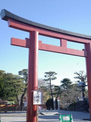 Kojima Karin Instagram - ⁡
⁡
あけましておめでとうございます🎍𓈒𓏸︎︎︎︎
2026年も笑顔溢れる一年になりますように♡
⁡
#初詣