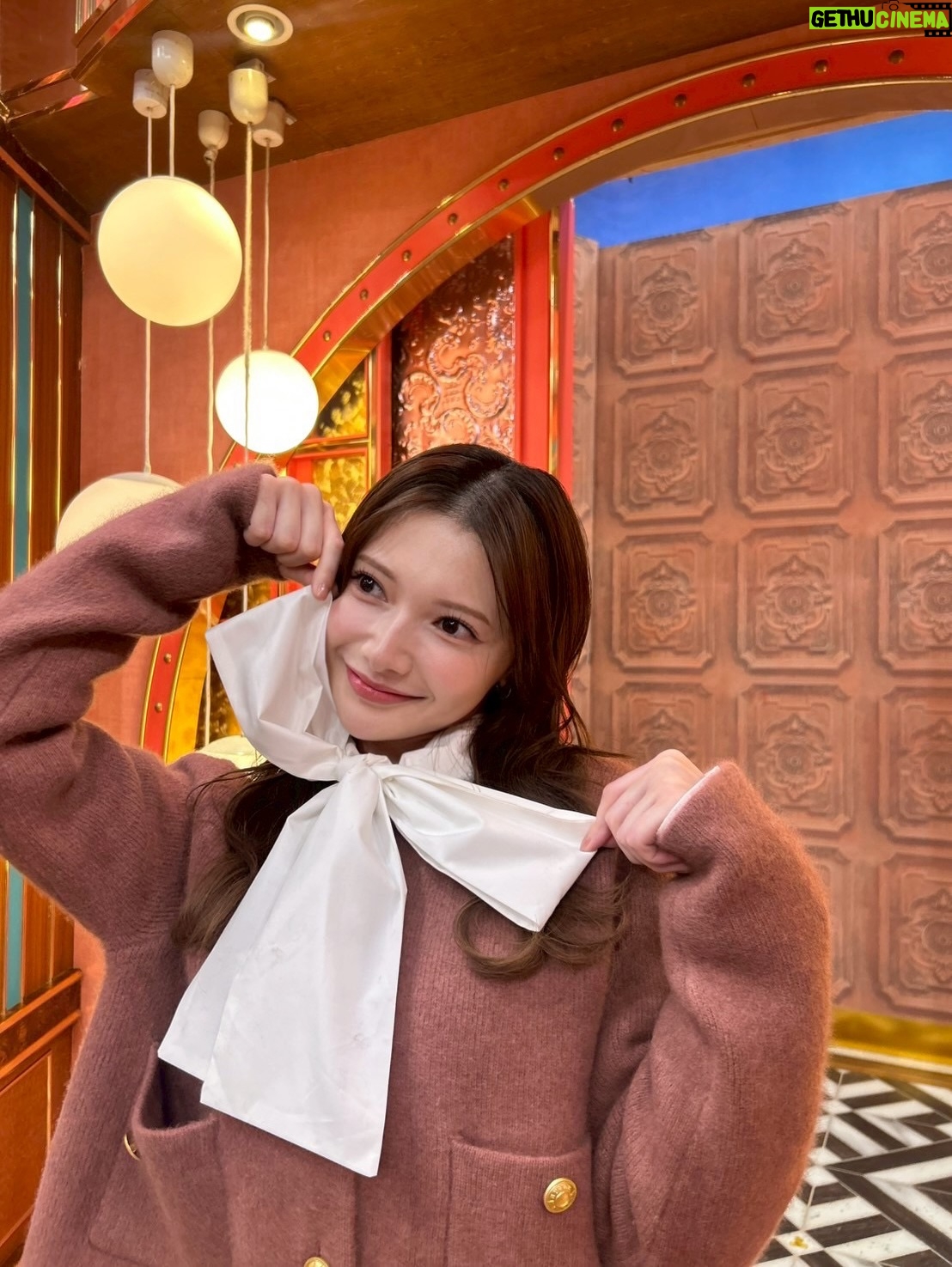 Kokoro Aoshima - 15.3K Likes - ・
@sundayjapon_tbs 
サンジャポさんありがとうございました
政治や経済の事は知識勉強不足で申し訳なかったですが、これを機にもう少し学んでみたいとおもいました

スタジオがクリスマスで可愛かったです🎄🤎
いっぱい撮ったので特別に
