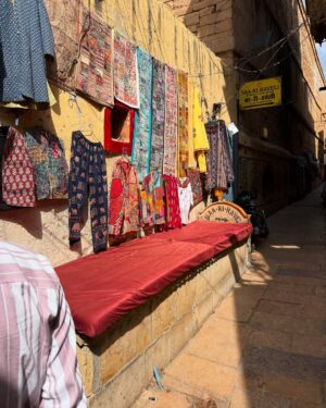 Komal Gudan Instagram - “Jaisalmer, YOU BEAUTY ☀️ 🐪
Already stolen our heart & it’s just day 1
Walking through the Fort and the Golden City feels like stepping into a living painting. The narrow lanes are alive with Colors. Every turn surprises you with something beautiful Can’t wait to explore more of this golden wonderland! ✨ #GoldenCity