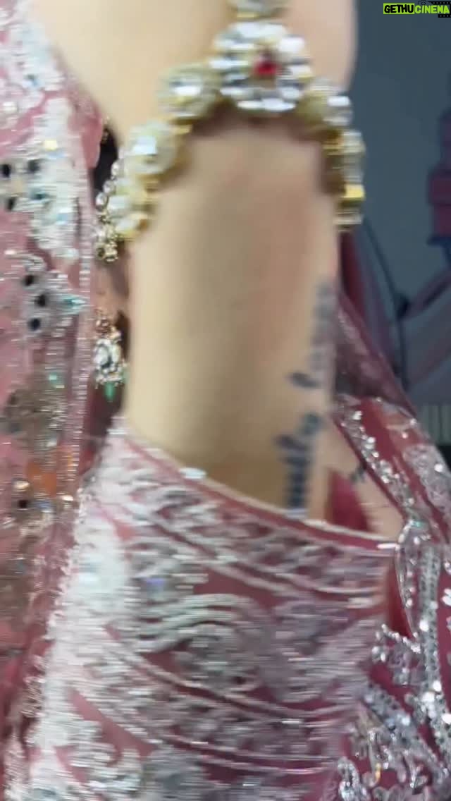 Komal Gugnani - 5.6K Likes - कान्हा की बांसुरी की मधुर धुन और माखनचोरी की मस्ती से सजी ये रात,
Happy Janmashtami 💛🙏

#Janmashtami #RadheRadhe #KrishnaLove #Kanhiya #MakhanChor #RadhaKrishna #KrishnaBhakti #KrishnaJanmashtami #RadheKrishna #KrishnaConsciousness #ViralReels #ReelsIndia #SpiritualVibes #Bhakti #DivineLove #ReelKanha