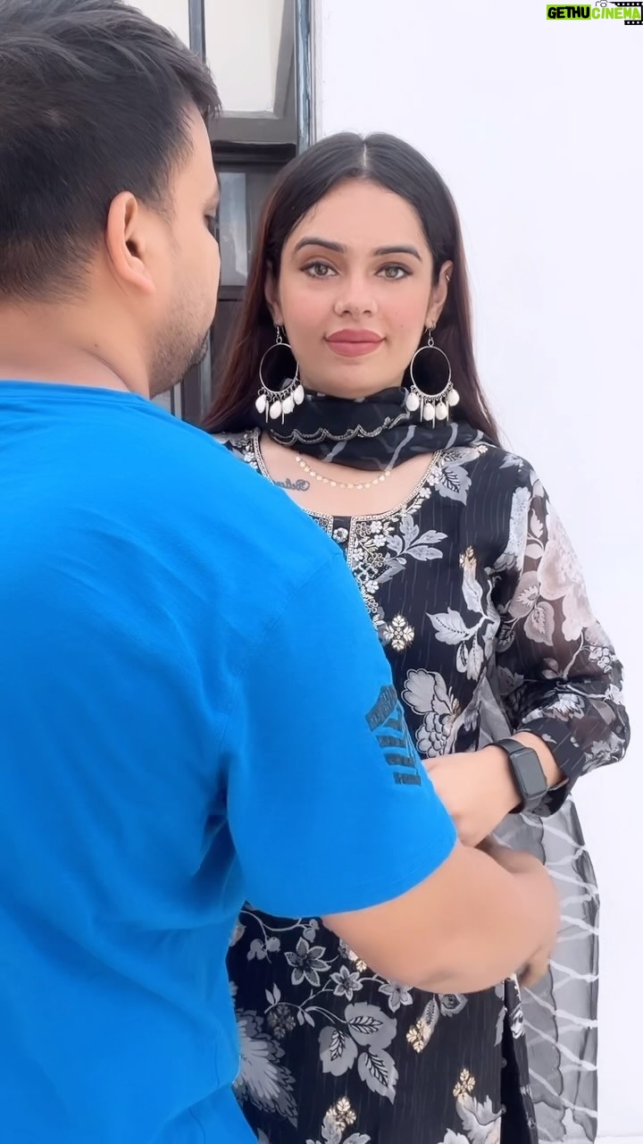 Komal Gugnani - 127.3K Likes - Chand in black suit😛 
Soft orgenza straight suit with heavy hand work on neck & beautiful orgenza Dupatta😍

Follow @umang_ethnic for more trending designs
You can buy these trending designs on our page
Note:- Dm to order 
Shipping worldwide 🌎 
Shipping free 🇮🇳 No COD
Tag us @umang_ethnic to get featured on our page

#barbiedoll #komalgugnani #reels #dolldance #trending #dance