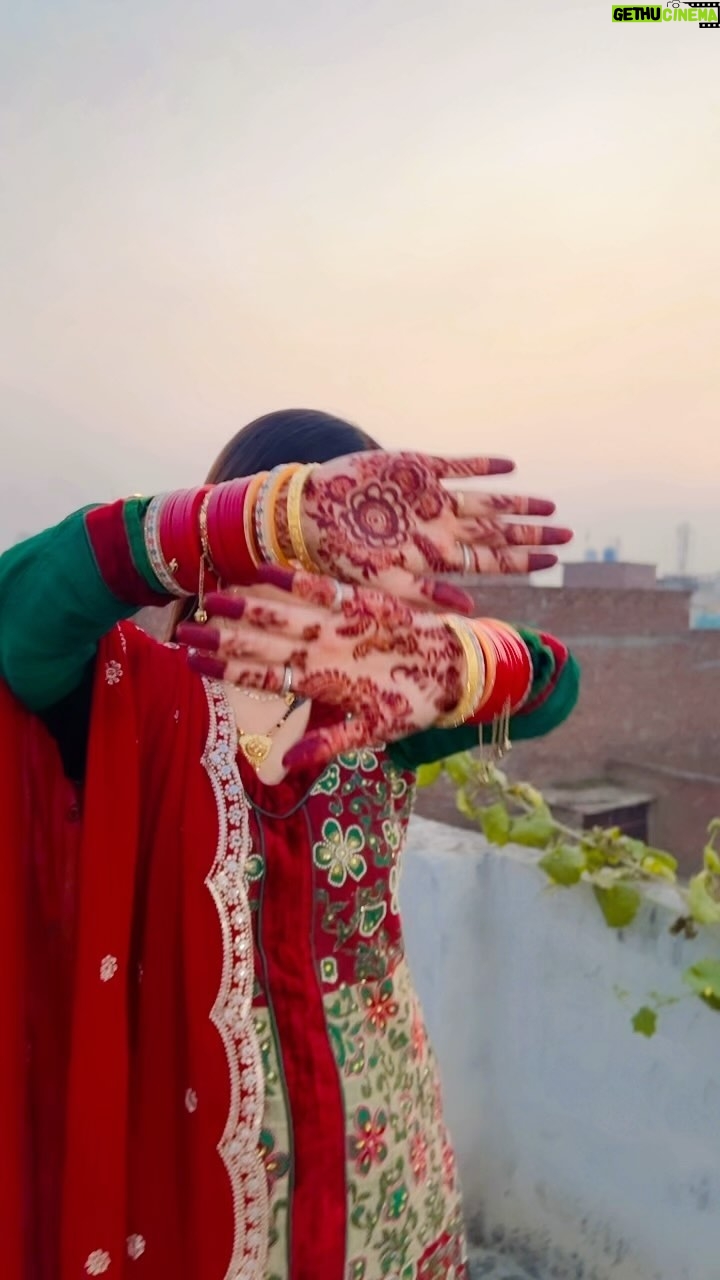 Komal Gugnani - 9.7K Likes - Tere naam ka kiya shringar❣️ @mk_monusingh 

#karwaspecial #karwachauthspecial❤️💕😍 #happykarwachauth #barbiedoll #komalgugnani