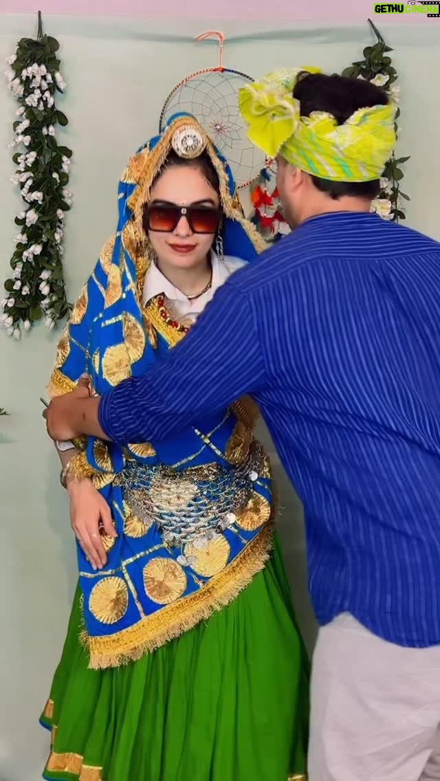 Komal Gugnani - 6K Likes - Kaisi lgi Haryanvi Doll♥️ 
Helping Hands: @mk_monusingh  @gouravkalra2022 

#barbiedoll #komalgugnani #haryanvibarbiedoll #reelsinstagram #trending #raatkeshikari 
@masoomsharmaofficial @iswetachauhan