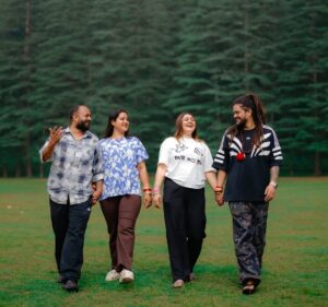 Komal Saklani Instagram - सलामत ą¤°ą¤¹ą„ ą¤¦ą„ą¤øą„ताना हमारा ā¤ļøš§æ
@baba_hans_raghuwanshi
@komal_saklani
@_jagriti_garg_sharma_
#dosti #shareforshare #post #harharmahadev #jaishnakr #mahadev #friends #brothers #family #love