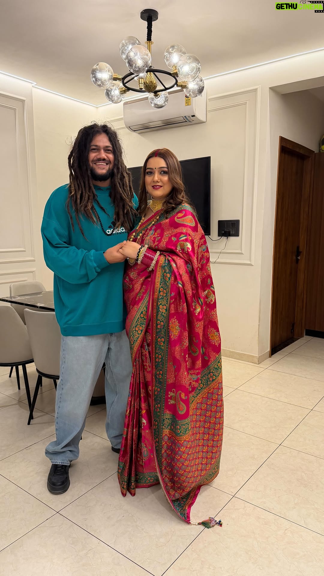 Komal Saklani - 342.2K Likes - Tere-e-Rhenge 🧿❤️🧿

#koraj #hansrajraghuwanshi #komalsaklani #lovebirds #couple #mylife #husbandandwife #love