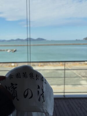 Konatsu Kato Instagram - ばいばい福井~~~

ほんで
気がついたら 撮ってる間に 
情報解禁されてたこの福井ロケ作品~~。
映画「KEFI」に希乃役で出演します
素敵バイブスな皆と作り上げられて
今年は良い年だったと言いきれちゃうな~！
お楽しみに~！

出演
高田里穂、入来茉里、加藤小夏、海谷遠音、武井壮ほか
監督・脚本  齋藤喜進