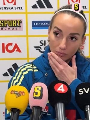 Kosovare Asllani Instagram - Stockholm 💙🇸🇪