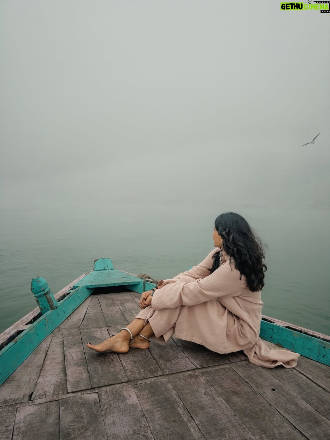 Krishi Thapanda - 62.5K Likes - My Strength, my Hope, and my protector ✨🤍🧿🌙 
#Kashi