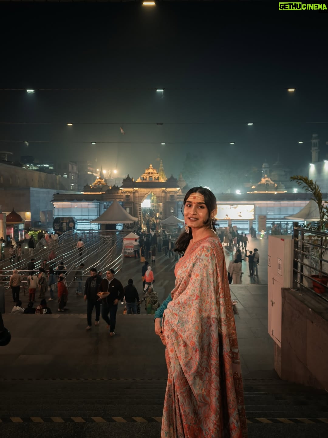 Krishi Thapanda - 62.5K Likes - My Strength, my Hope, and my protector ✨🤍🧿🌙 
#Kashi