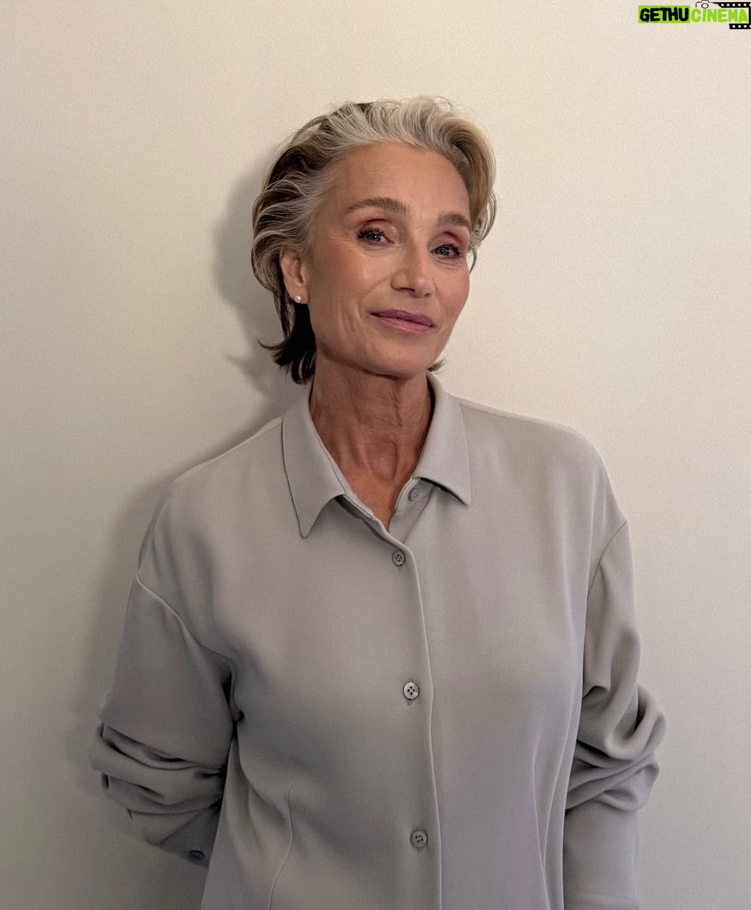 Kristin Scott Thomas - 12.2K Likes - KRISTIN 💫 - @kristinscottthomas for this evening’s @balenciaga show in Paris

#Hair @frederic.kebbabi1985 
#Makeup by me @adamdecruz at @onerepresents

#kristinscottthomas 
#balenciaga 
#pfw
#adamdecruz 
#onerepresents