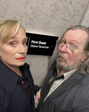 Kristin Scott Thomas Instagram - It’s tough at the top #dianataverner
