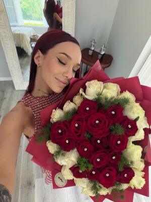 La Joaqui Instagram - 🌹