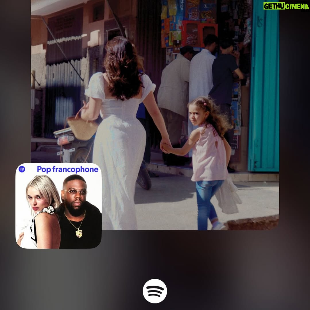 La Zarra - 1.6K Likes - Aujourd’hui j’ai comme une envie dans le cœur 🎶 MERCI!!!!
Wow, wow, wow. Voir ma tête affichée en grand à @cityofto c’est irréel. 

Immense gratitude envers @spotifycanada pour cette mise en lumière, et envers @warnermusiccanada pour l’accompagnement sur ce projet. Du Canada à la France, quelle joie d’être ajoutée à toutes ces belles playlists. Reconnaissance infinie à @spotifyfrance et à @spotifycanada pour votre soutien depuis le début de ma carrière. Je suis extrêmement touchée. Retrouvez-moi sur toutes ces belles playlists. 💫

Carrousel Alert 🤓
Crédit photo:
@ericlamothe.ca 
Makeup: @misslala_makeup
Edit : @karaskevich.retoucher