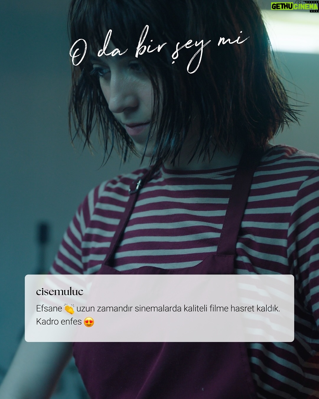 Laçin Ceylan - 818 Likes - İzleyenler ne diyor?

“Alıp başucuma yerleştirdim. Yanına da Gülten Akın’ı iliştirdim: Ah kimselerin vakti yok/Durup ince şeyleri anlamaya.”

“Özgün keyifli ve derin…”

“Görünüşte küçük ama ruhu büyük kırılmaların filmi.”

“Efsane.”

O DA BİR ŞEY Mİ 17 Ekim’de sinemalarda!