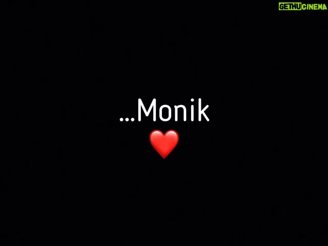 Ladislava Něrgešová - 6K Likes - Vrátili jsme se s dětmi z víkendu ze zabijačky,a tady jsem našla tohle…❤️ @monika_absolonova