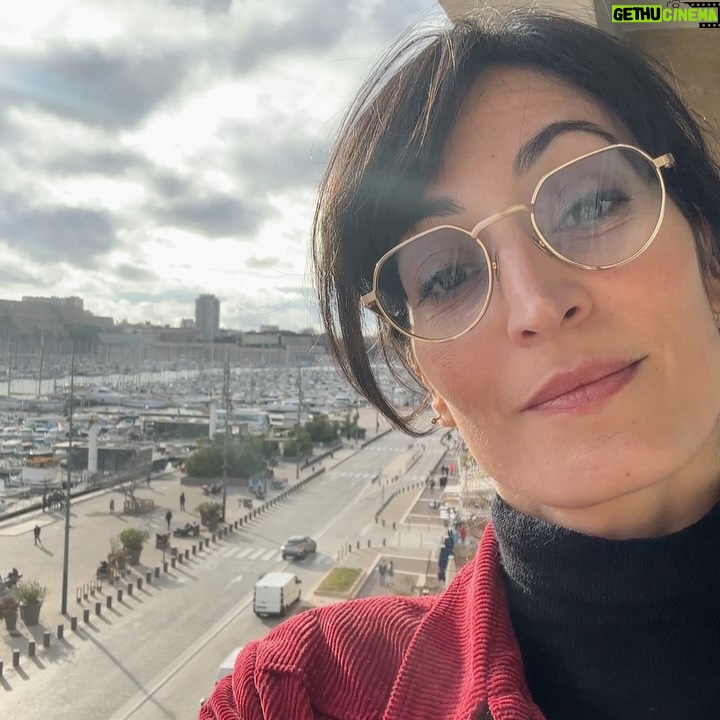 Laëtitia Eïdo - 2.4K Likes - ✨ Have you already watched the series, or are you planning to? 🎬  #PaxMassilia, aka #BloodCoast
Here are a few more photo glimpses from the Marseille shoot of the series directed by @oliviermarchalofficiel for Netflix, with three episodes directed by Nicolas Guicheteau.
A great pleasure to act alongside the cast of this series — in the photos here: @tewfikjallab @samir_boitard

• • •

✨ Vous avez déjà vu la série, ou elle est encore sur votre watchlist ? 🎥
Encore quelques aperçus en photo du tournage à Marseille de la série Pax Massilia d’Olivier Marchal sur Netflix, avec trois épisodes réalisés par Nicolas Guicheteau.
Un grand plaisir de jouer avec les acteurs de cette série — sur les photos ici : @tewfikjallab @samir_boitard

• • •

#cinema
#frenchcinema
#netflix
#tvseries
#actrice
#frenchactress
#onset
#filming
#behindthescenes
#portrait
#presse
#culture
#passion
#womanpower
#marseille