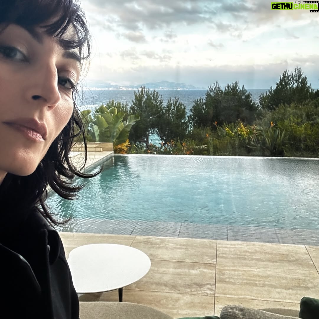 Laëtitia Eïdo - 2.4K Likes - ✨ Have you already watched the series, or are you planning to? 🎬  #PaxMassilia, aka #BloodCoast
Here are a few more photo glimpses from the Marseille shoot of the series directed by @oliviermarchalofficiel for Netflix, with three episodes directed by Nicolas Guicheteau.
A great pleasure to act alongside the cast of this series — in the photos here: @tewfikjallab @samir_boitard

• • •

✨ Vous avez déjà vu la série, ou elle est encore sur votre watchlist ? 🎥
Encore quelques aperçus en photo du tournage à Marseille de la série Pax Massilia d’Olivier Marchal sur Netflix, avec trois épisodes réalisés par Nicolas Guicheteau.
Un grand plaisir de jouer avec les acteurs de cette série — sur les photos ici : @tewfikjallab @samir_boitard

• • •

#cinema
#frenchcinema
#netflix
#tvseries
#actrice
#frenchactress
#onset
#filming
#behindthescenes
#portrait
#presse
#culture
#passion
#womanpower
#marseille