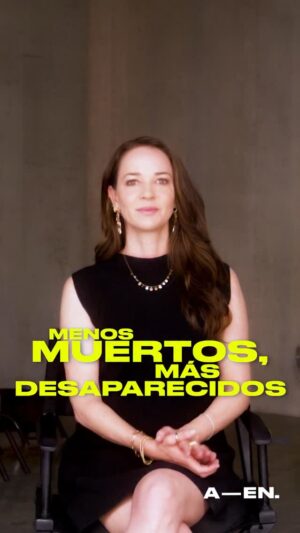 Laisha Wilkins Instagram - ¿Sabes qué es más aterrador que las cifras de homicidios en México? 😔

Que cada vez parezcan menos… mientras los desaparecidos se multiplican.

Hablemos de esto #AcaEntreNews con @laisha_wilkins 
 
SUSCRÍBETE en el link de nuestro perfil.