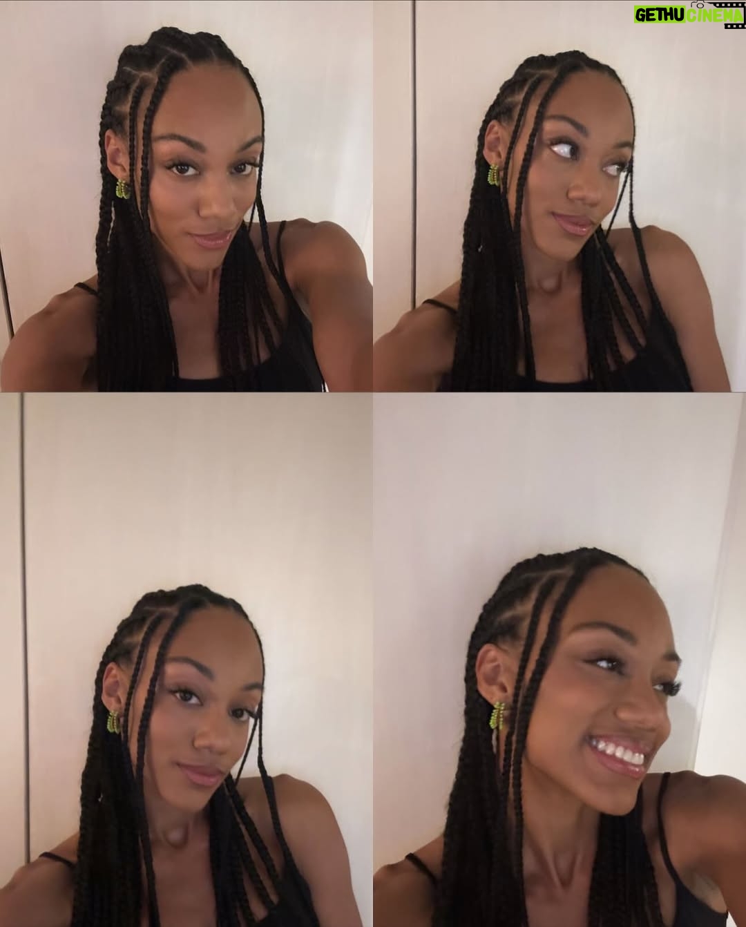 Larissa Iapichino - 12K Likes - Hey Siri,riproduzione casuale