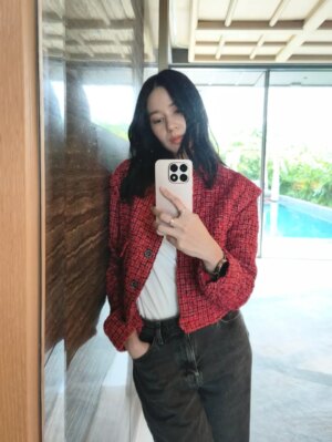 Laura Basuki Instagram - These days.