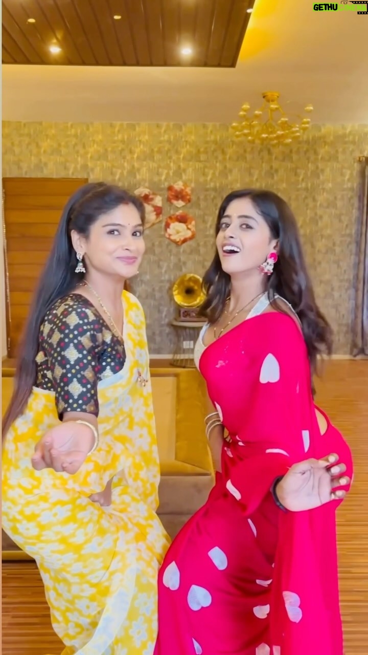 Lavanya - 207.6K Likes - This is dedicated to our beloved thulsi amma @sudharanigovardhan 

#trendingnow #explore #shrirasthushubhamasthu
