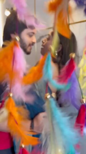 Lavanya Instagram - This is a small tribute to our classic Kannada hits and legends behind this masterpiece @theravichandrav happy birthday ravi sir ❤️

#explore #trendingnow #darshinideltanagaraj #trendingreels #shrirasthushubhamasthu #viral #zeekannada #starmaa #trending #happybirthdayravichandran