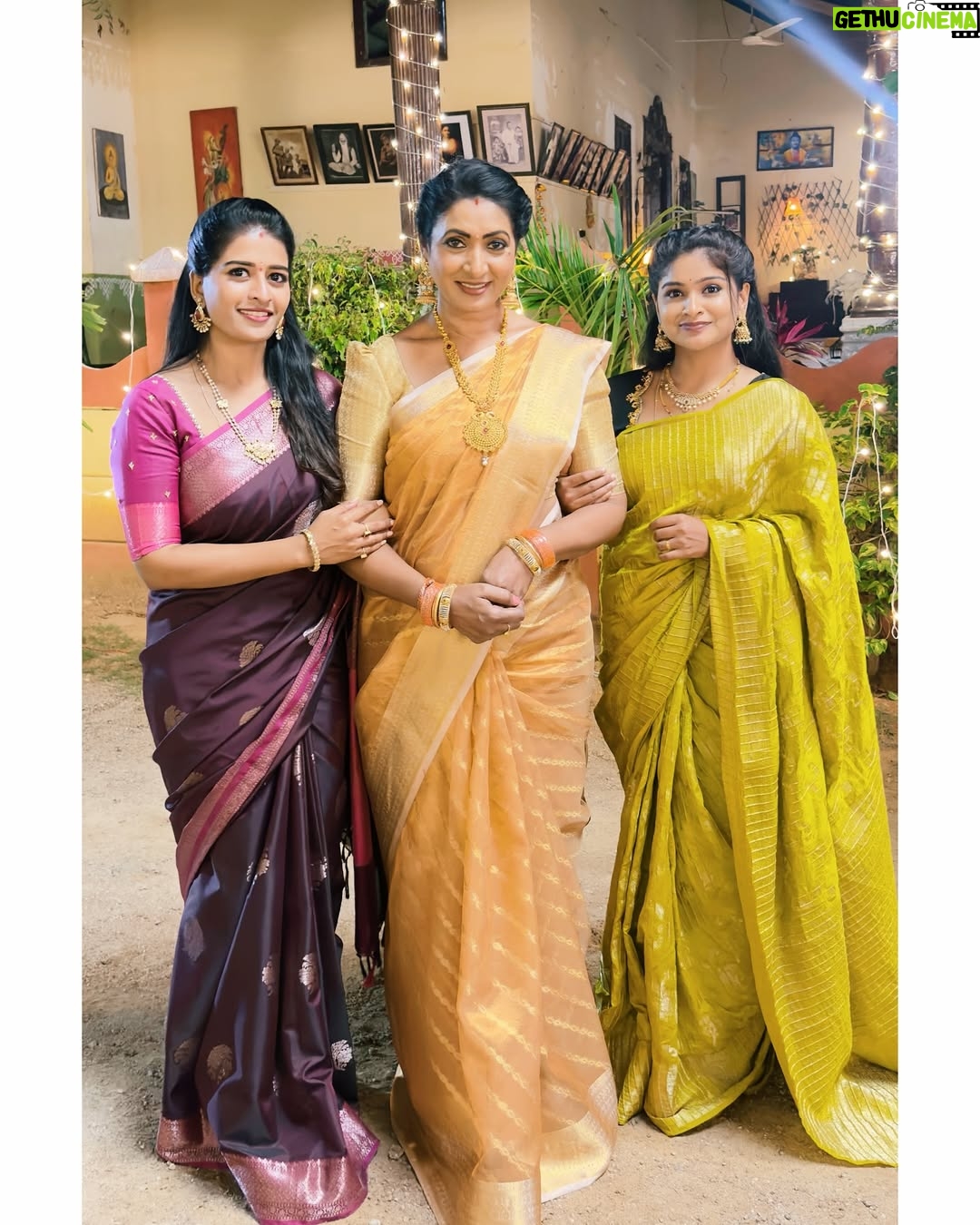 Lavanya - 126.9K Likes - Family of IIP ❤️