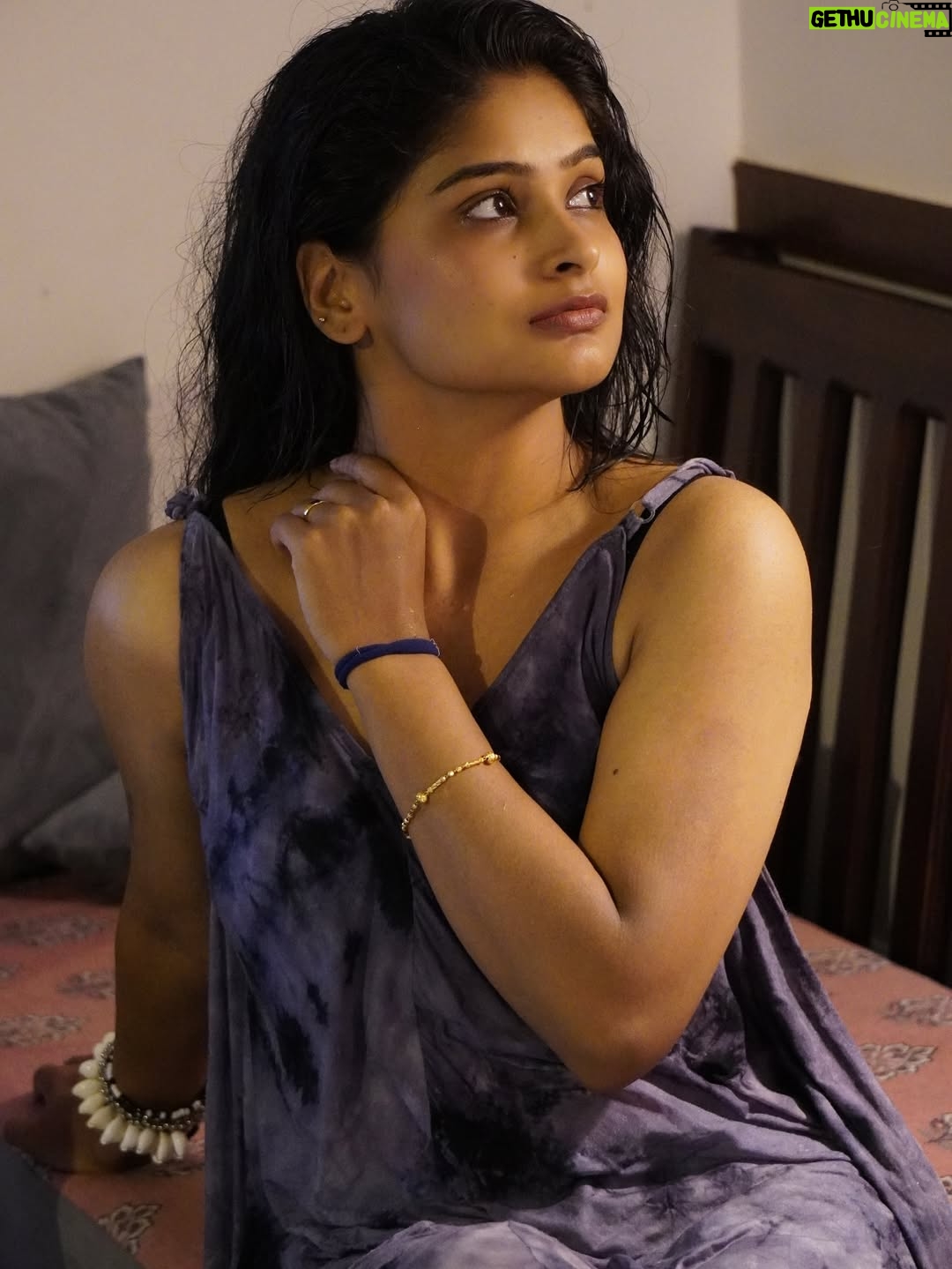 Lavanya - 55.2K Likes - Aesthetically glam 🥰😇

pc - @shashi_hegde_official 

#glam #glamour #viralpost❤️ #viralreels #viralpost❤️ #aesthetic #beauty #hotpics #instagrampost #ɪɴsᴛᴀᴘɪᴄ #instalove #changeover #instaviral #explorepage