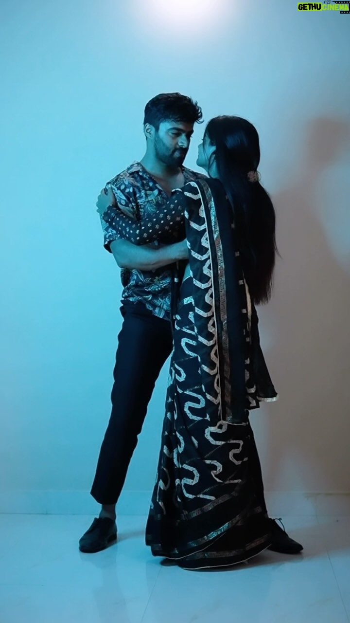 Lavanya - 82.7K Likes - Our first dance reel with my dear NON DANCER💃 
@shashi_hegde_official 

#viralreels #viral #viralvideo #viralpost #instaviral #instagram #instagood #instamood #viralcouple #hindioldsongs #explorepage #shashilavanya 
@zeekannada