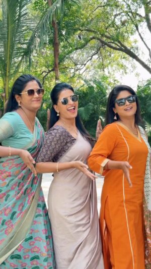 Lavanya Instagram - fav reel 🥰❤️

I wanted to do this with my whole IIP team 😍but since everyone was busy with their shots so I couldn’t 🫠